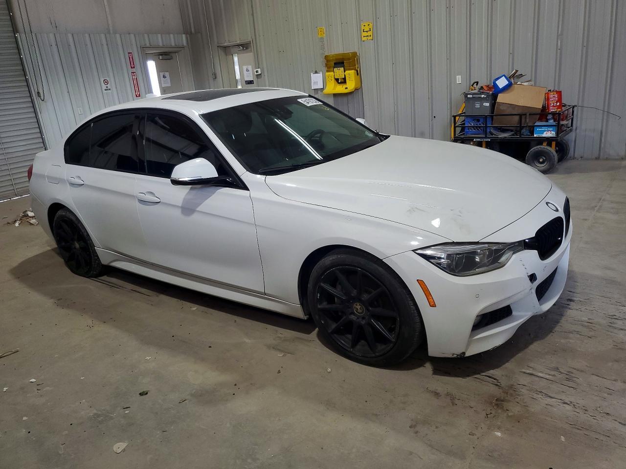 2017 BMW 340 Xi - zdjęcie 4