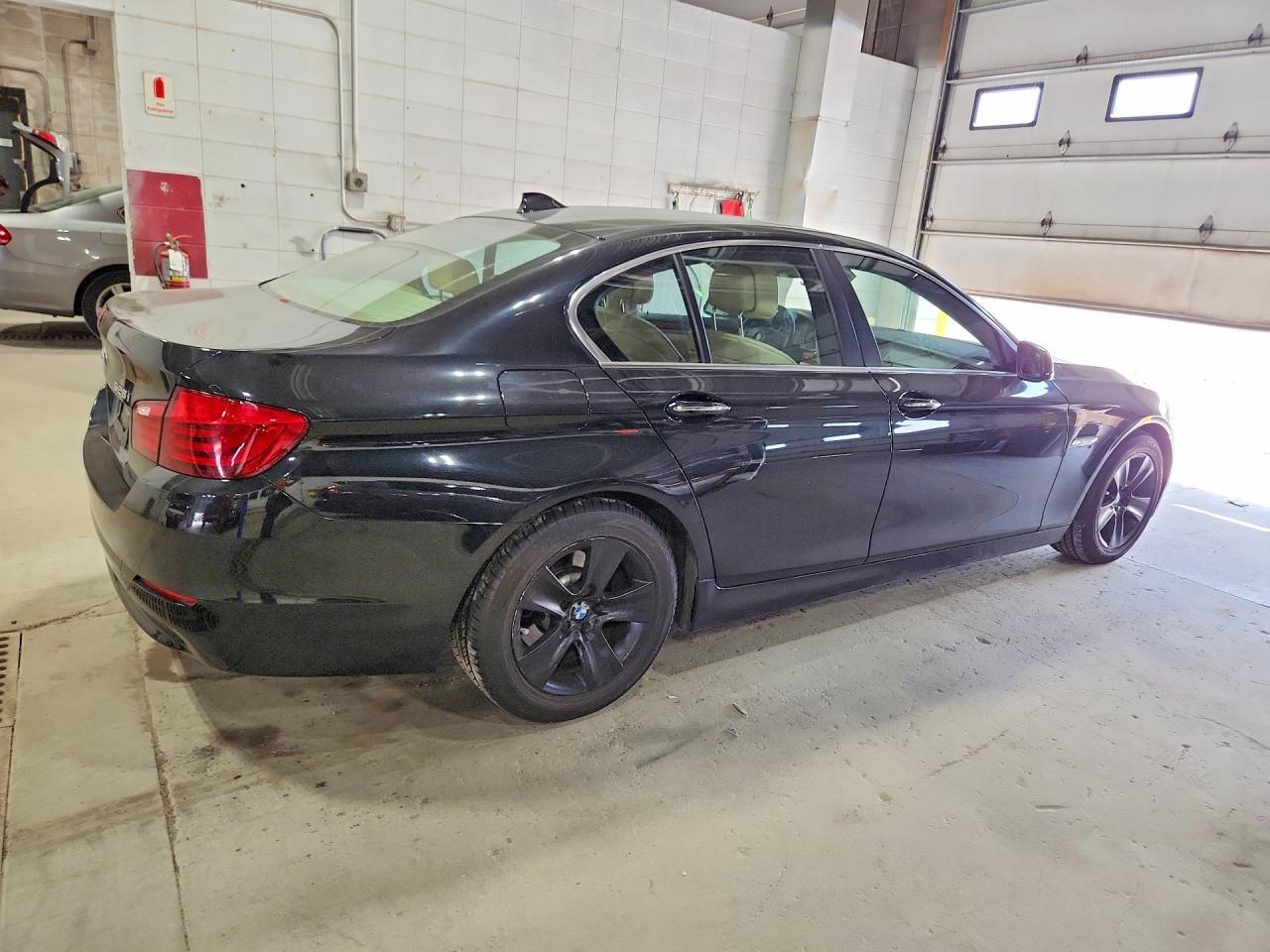 BMW Seria 5 - zdjęcie 3