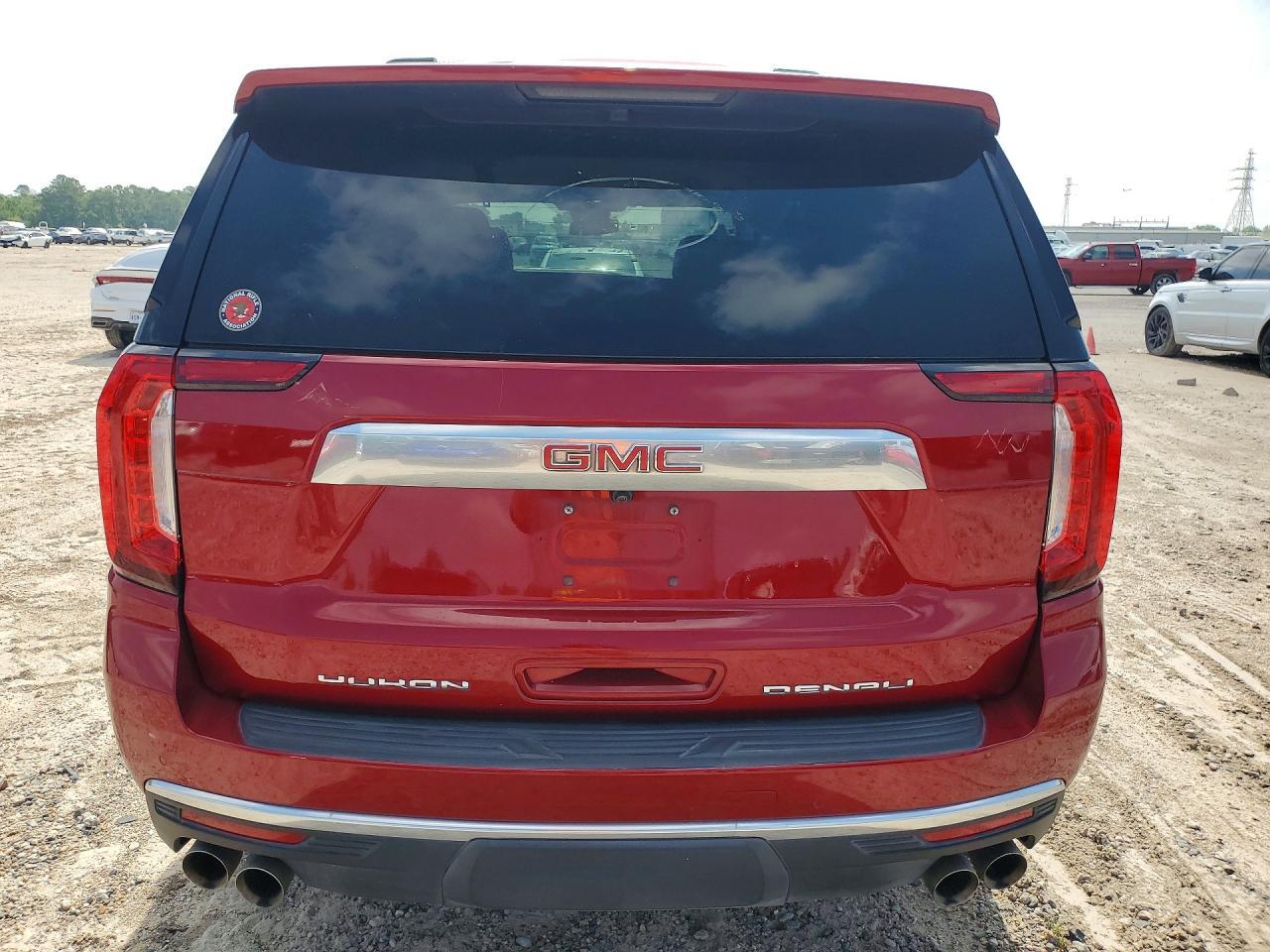 2023 GMC Yukon Denali - zdjęcie 6