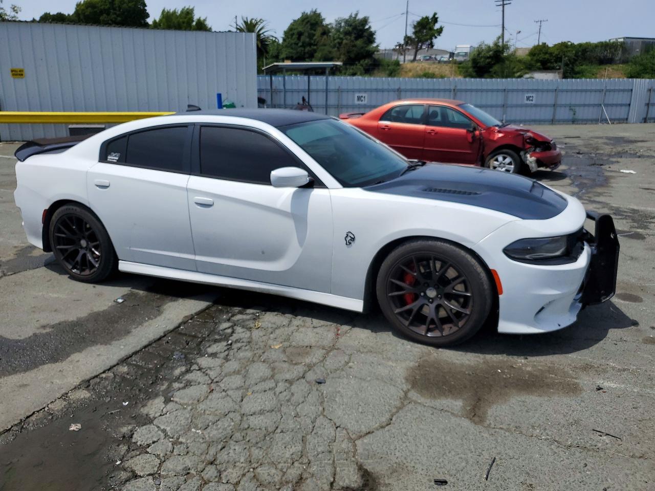 2016 Dodge Charger R - zdjęcie 4