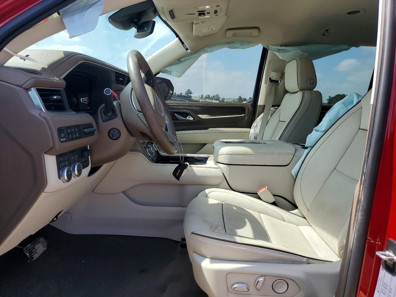 2023 GMC Yukon Denali - zdjęcie 7