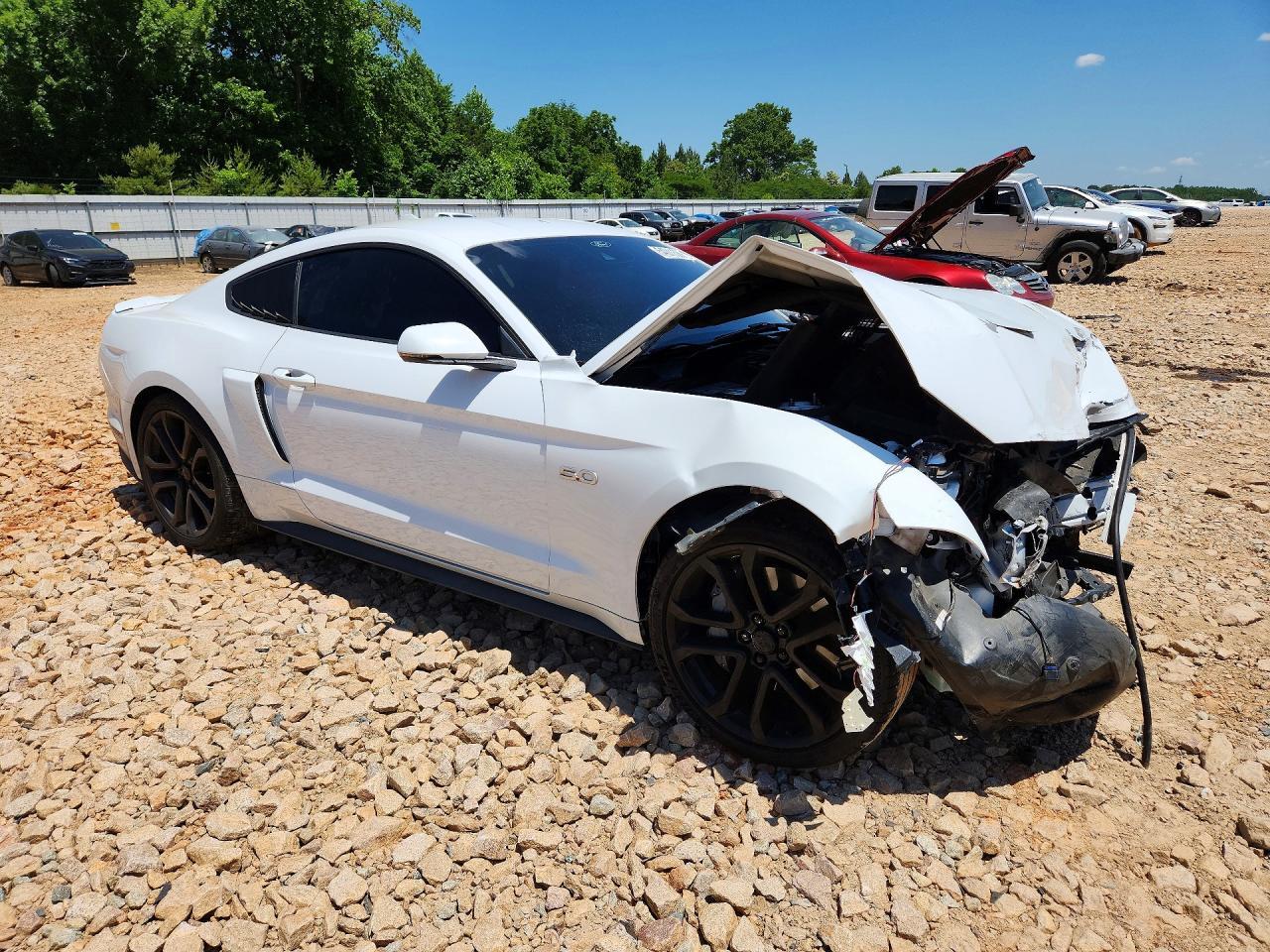 2022 Ford Mustang Gt - zdjęcie 4