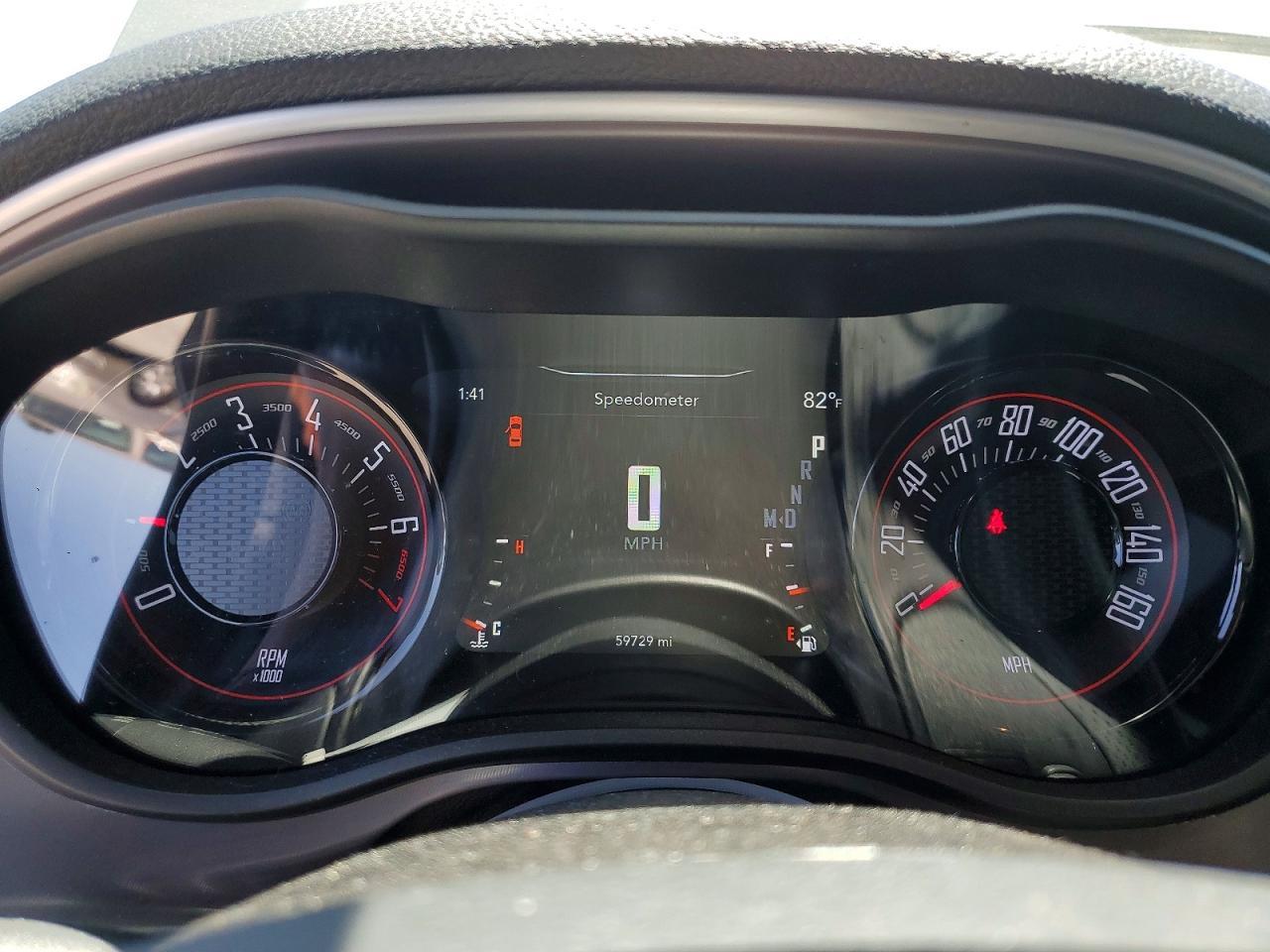 2022 Dodge Challenger Sxt - zdjęcie 9