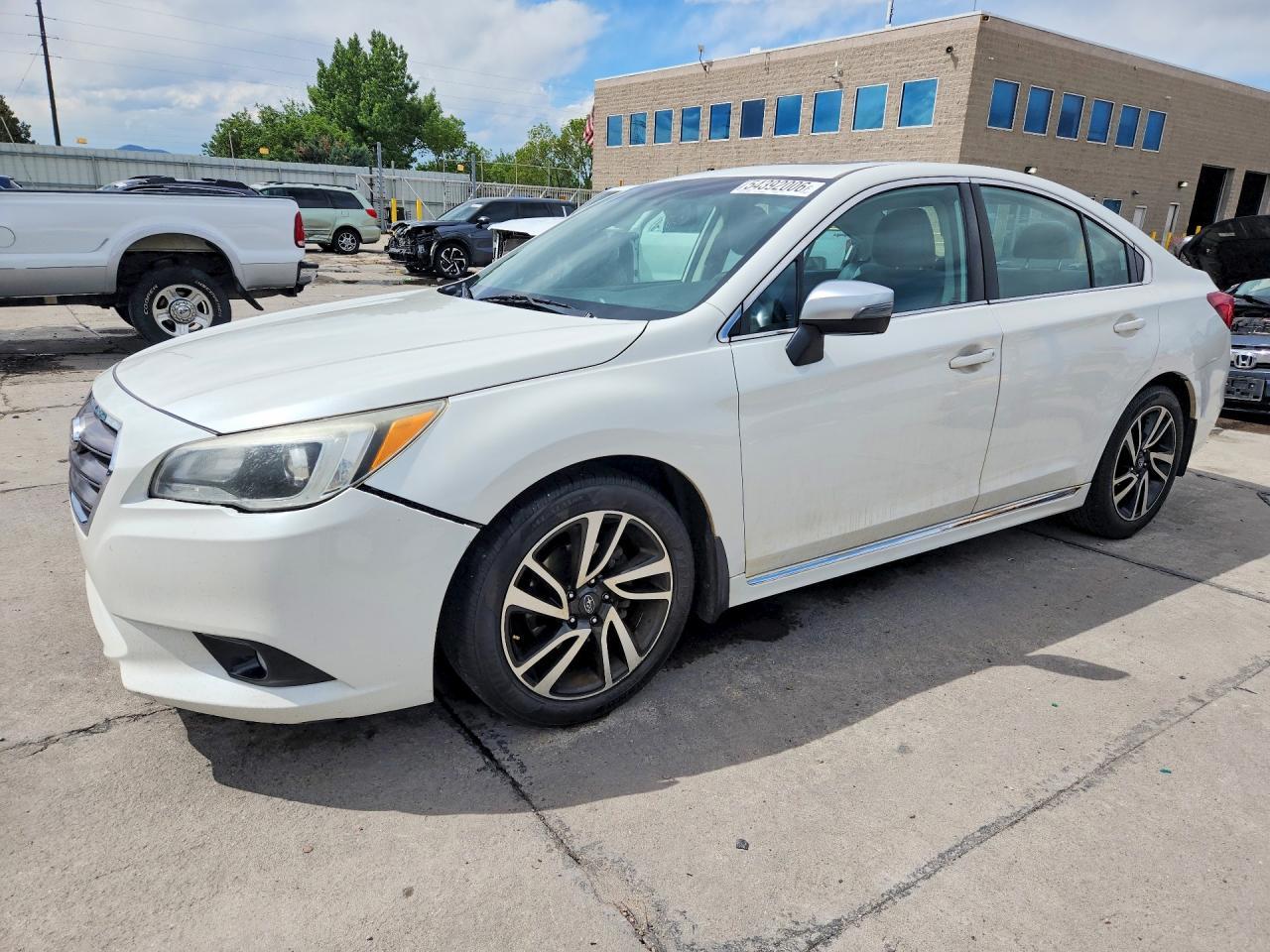 2017 Subaru Legacy Sport - zdjęcie główne