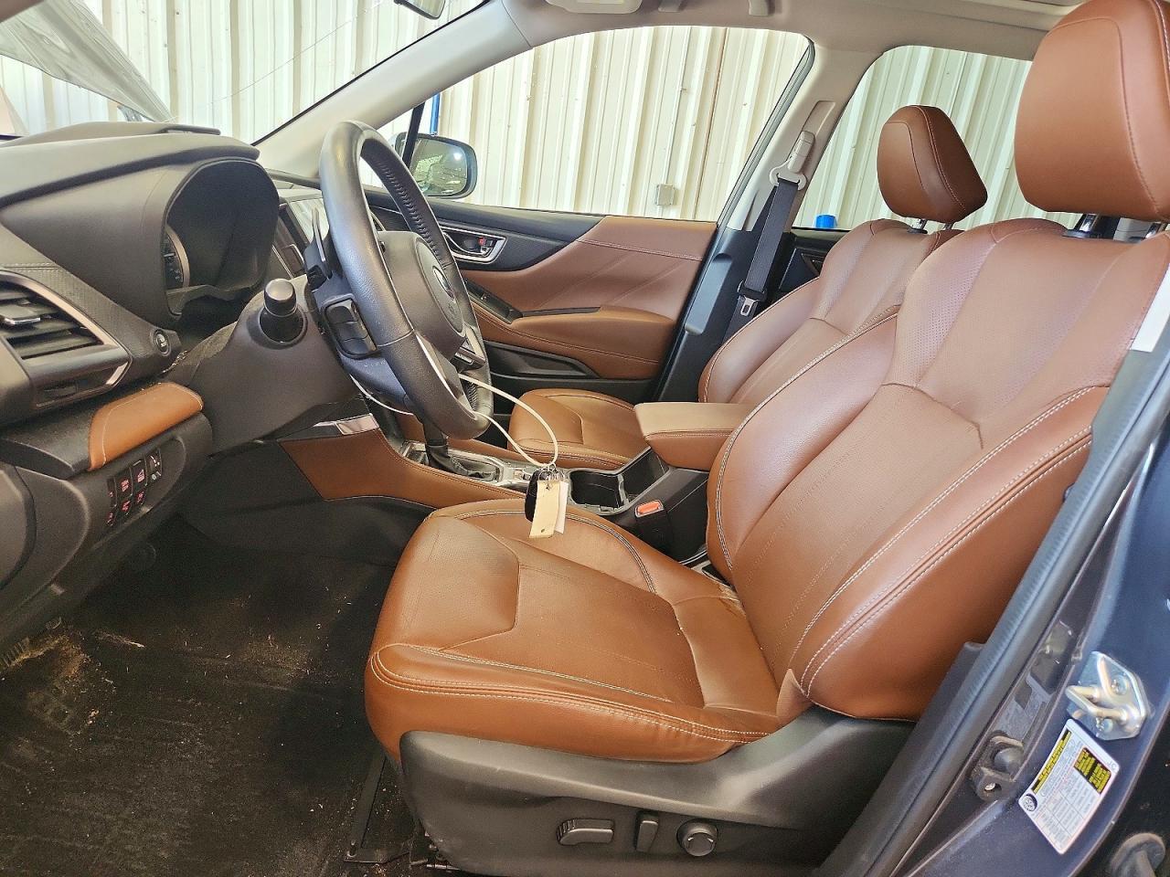 2021 Subaru Forester Touring - zdjęcie 7