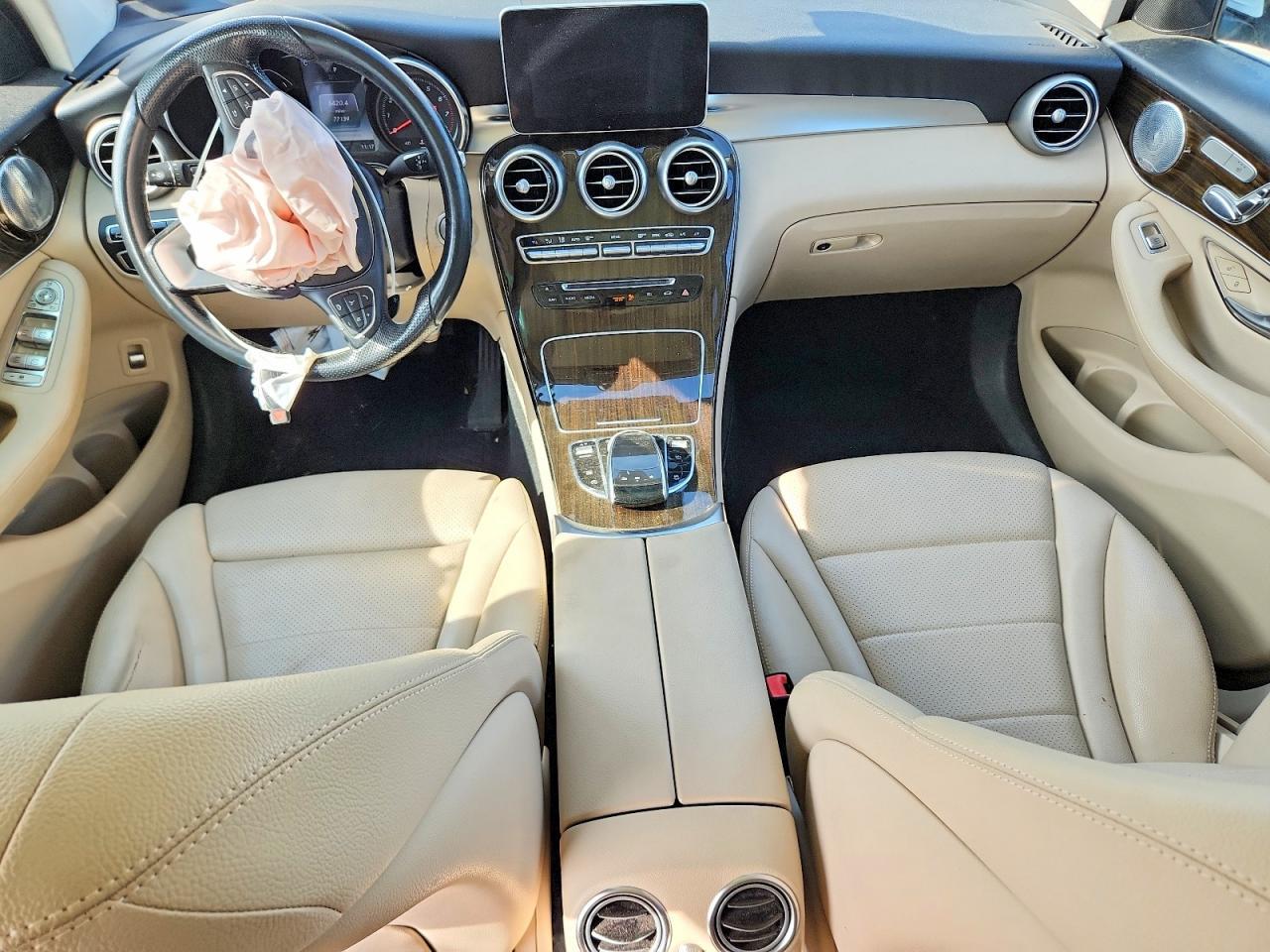 2017 Mercedes-Benz Glc 300 4Matic - zdjęcie 8