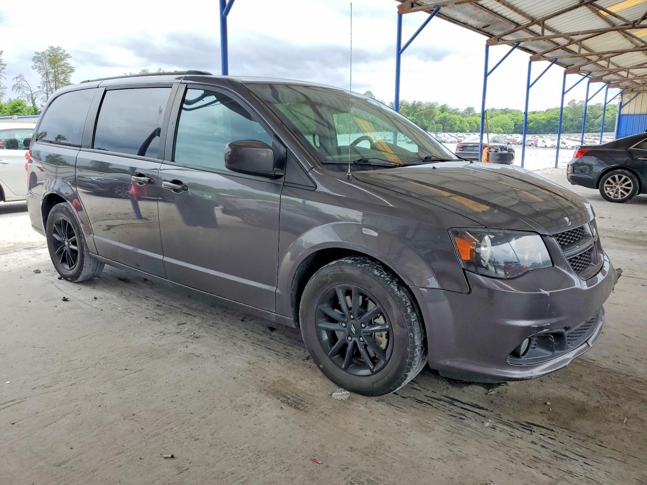 2019 Dodge Grand Caravan Gt - zdjęcie 4
