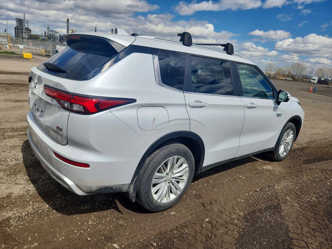 2024 Mitsubishi Outlander Se - zdjęcie 3