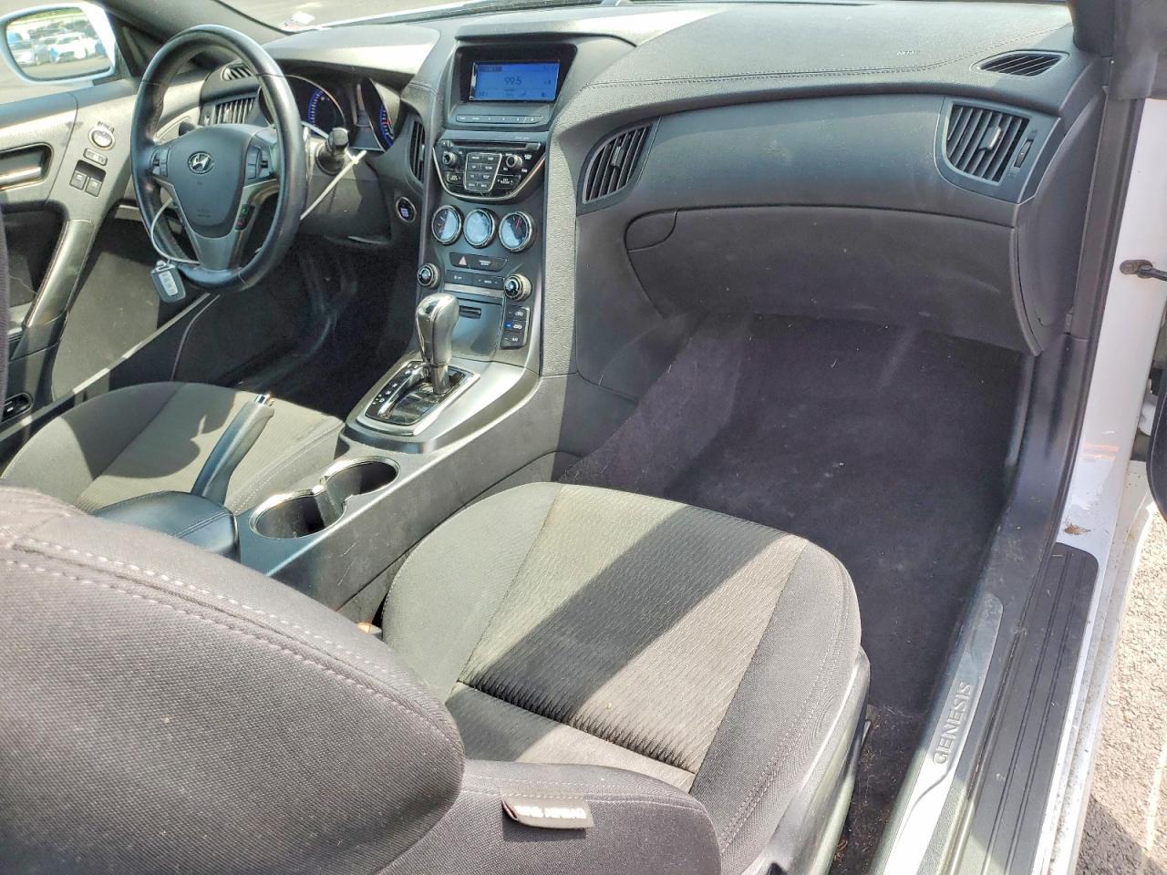 2015 Hyundai Genesis Coupe 3.8 - zdjęcie 8