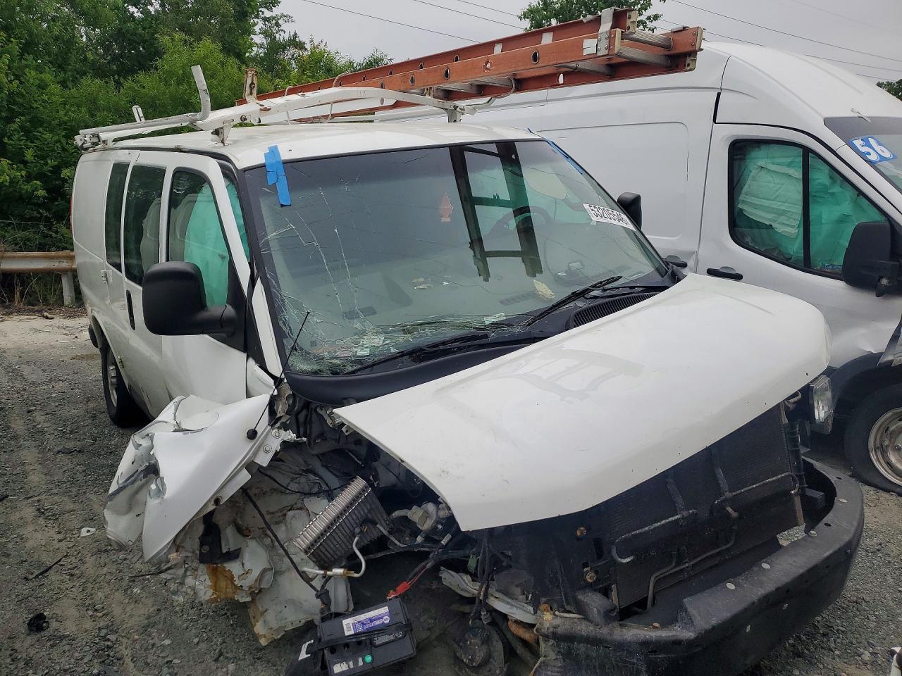 2017 Chevrolet Express G2500 - zdjęcie 4