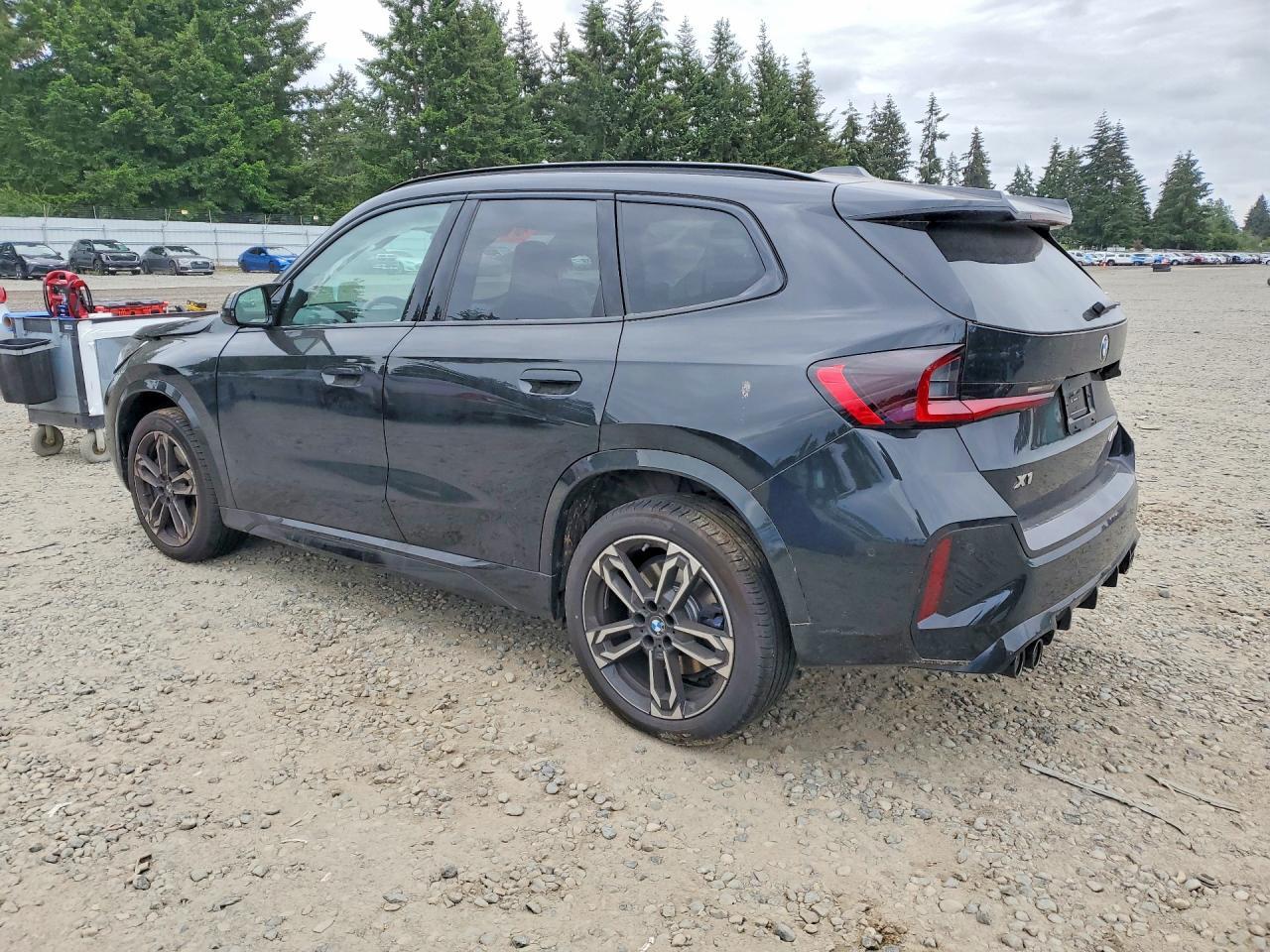 2026 BMW X1 M35I - zdjęcie 2