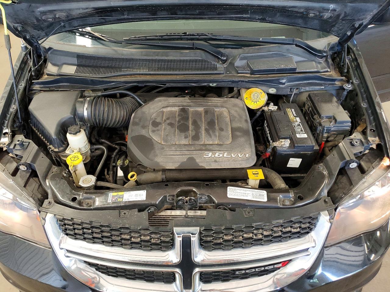2017 Dodge Grand Caravan Gt - zdjęcie 12