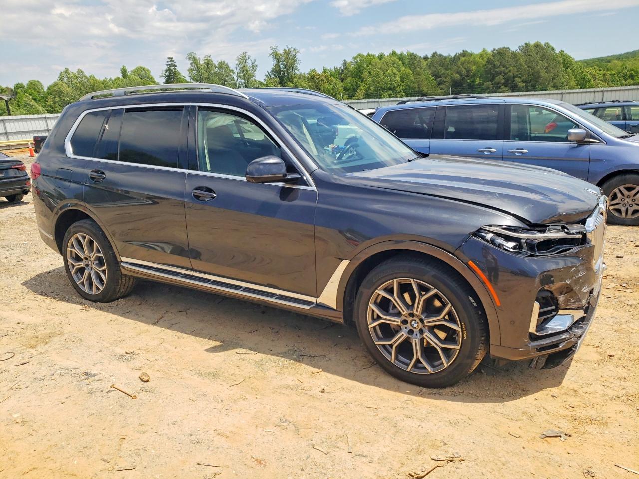 2020 BMW X7 xDrive40I - zdjęcie 4