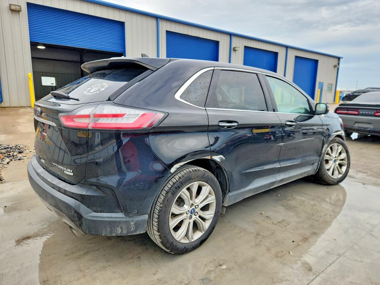 2019 Ford Edge Titanium - zdjęcie 3