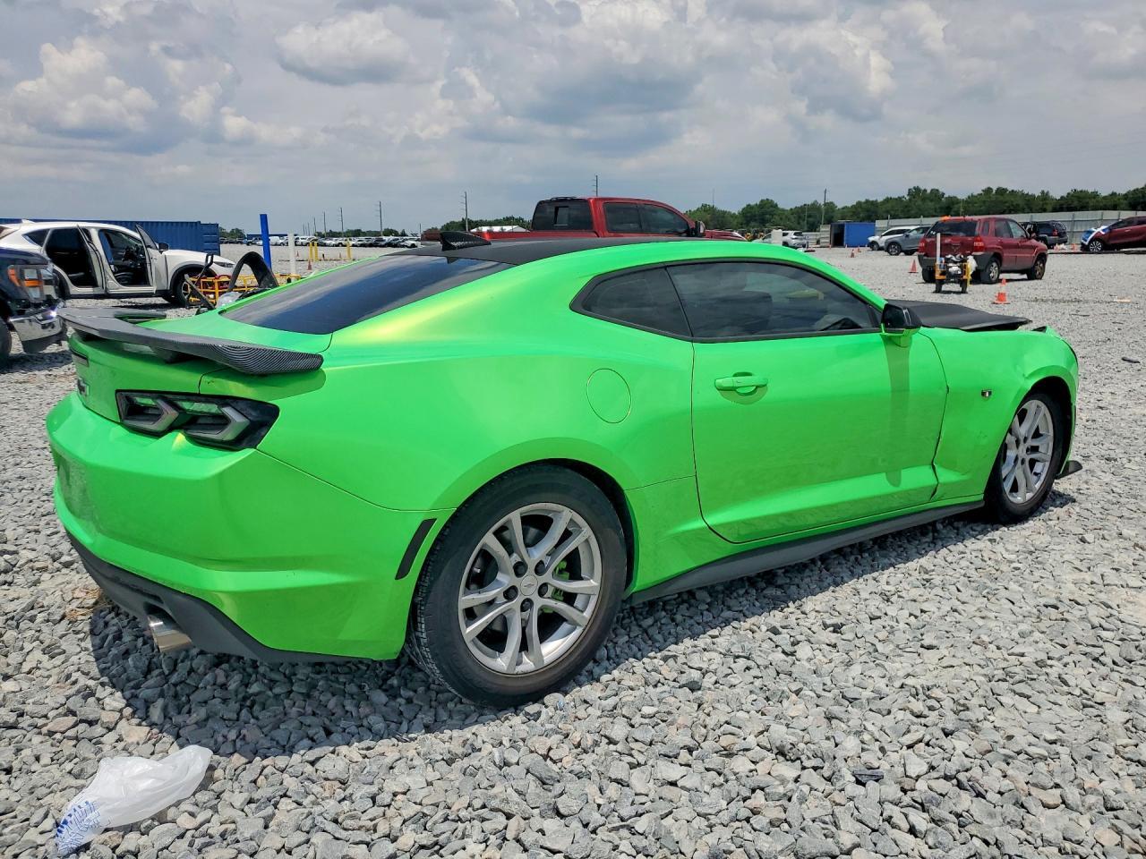 2022 Chevrolet Camaro Ls - zdjęcie 3