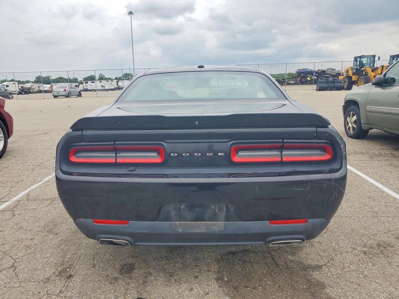 2019 Dodge Challenger Sxt - zdjęcie 6