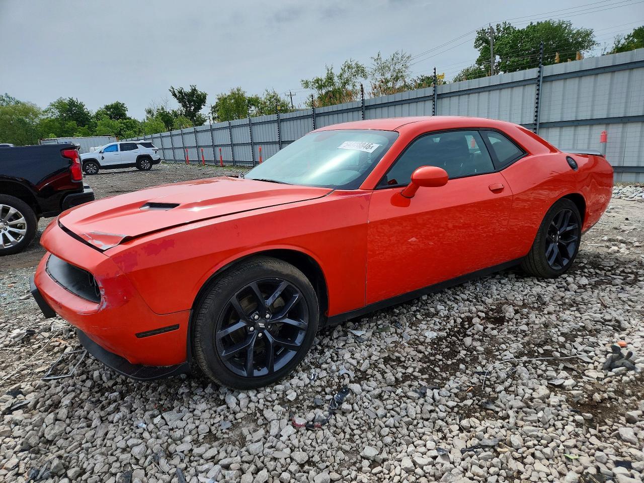 2021 Dodge Challenger Sxt - zdjęcie główne