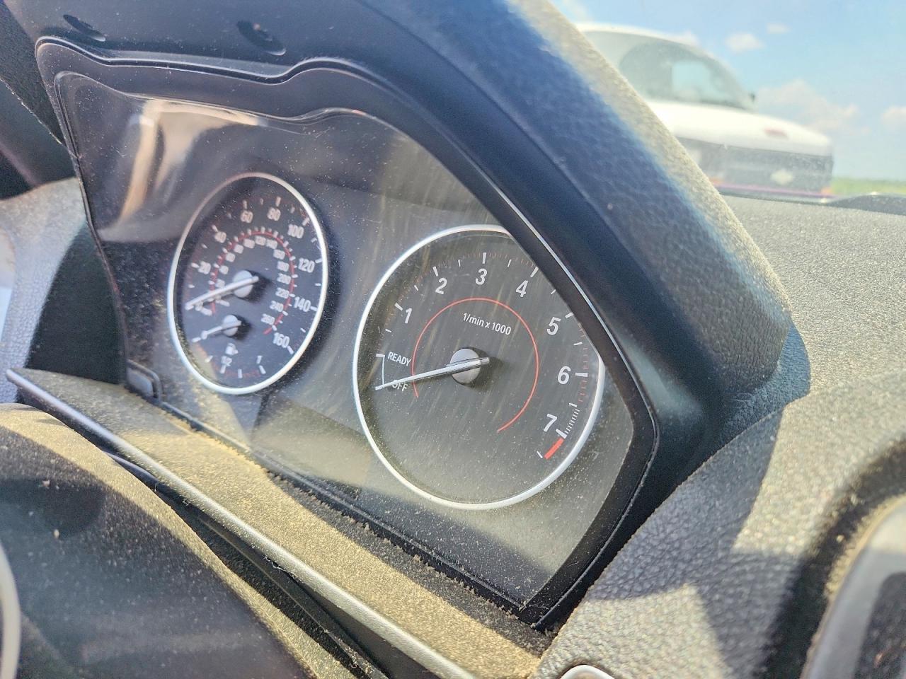 2015 BMW M235Xi - zdjęcie 9