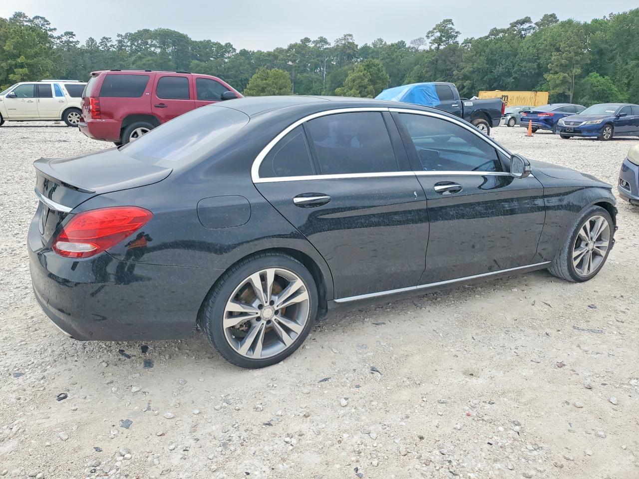 2016 Mercedes-Benz C 300 - zdjęcie 3