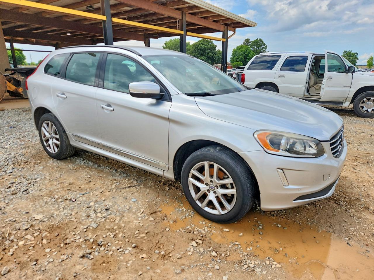 2017 Volvo Xc60 T5 - zdjęcie 4