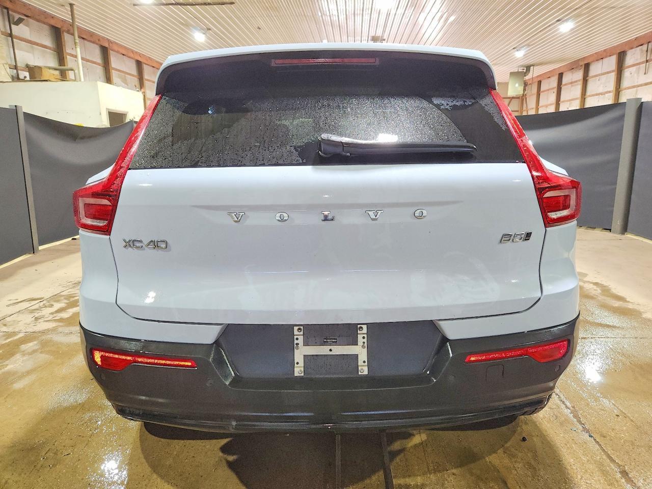 2026 Volvo Xc40 Plus - zdjęcie 6