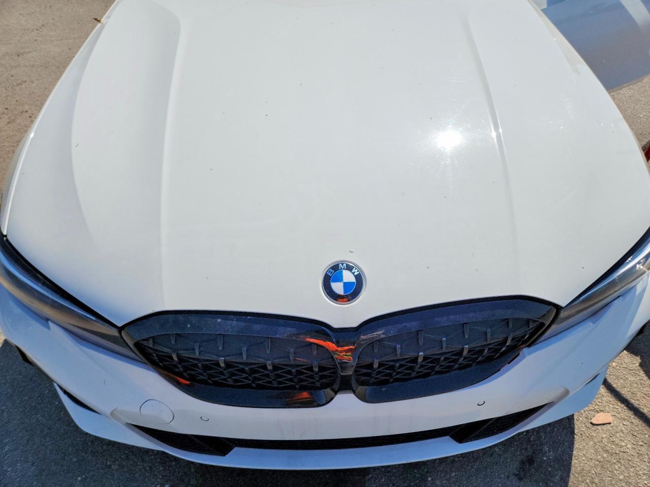 2022 BMW M340Xi - zdjęcie 11