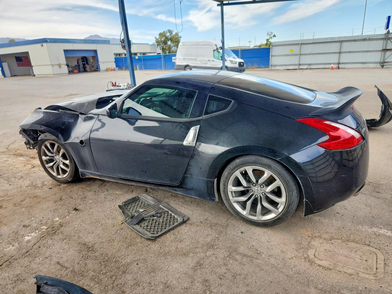 2014 Nissan 370Z Base - zdjęcie 2