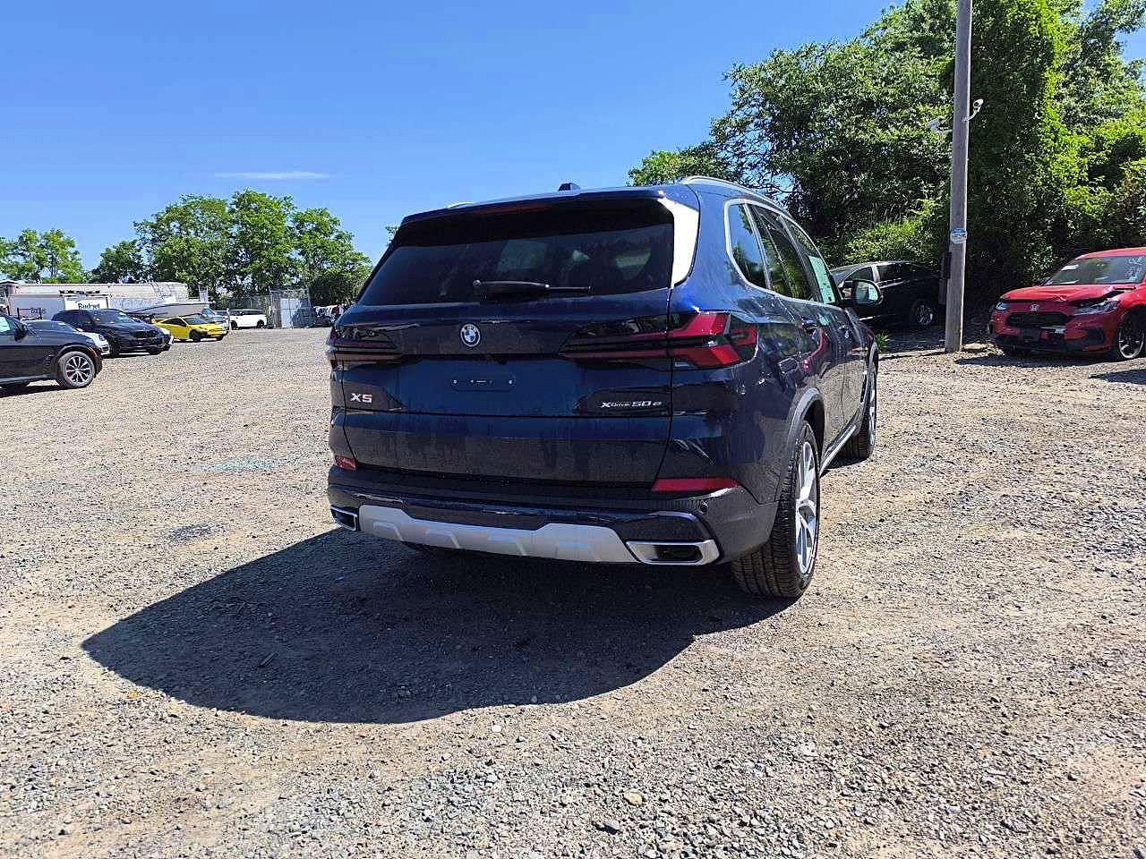 2026 BMW X5 xDrive50E - zdjęcie 6