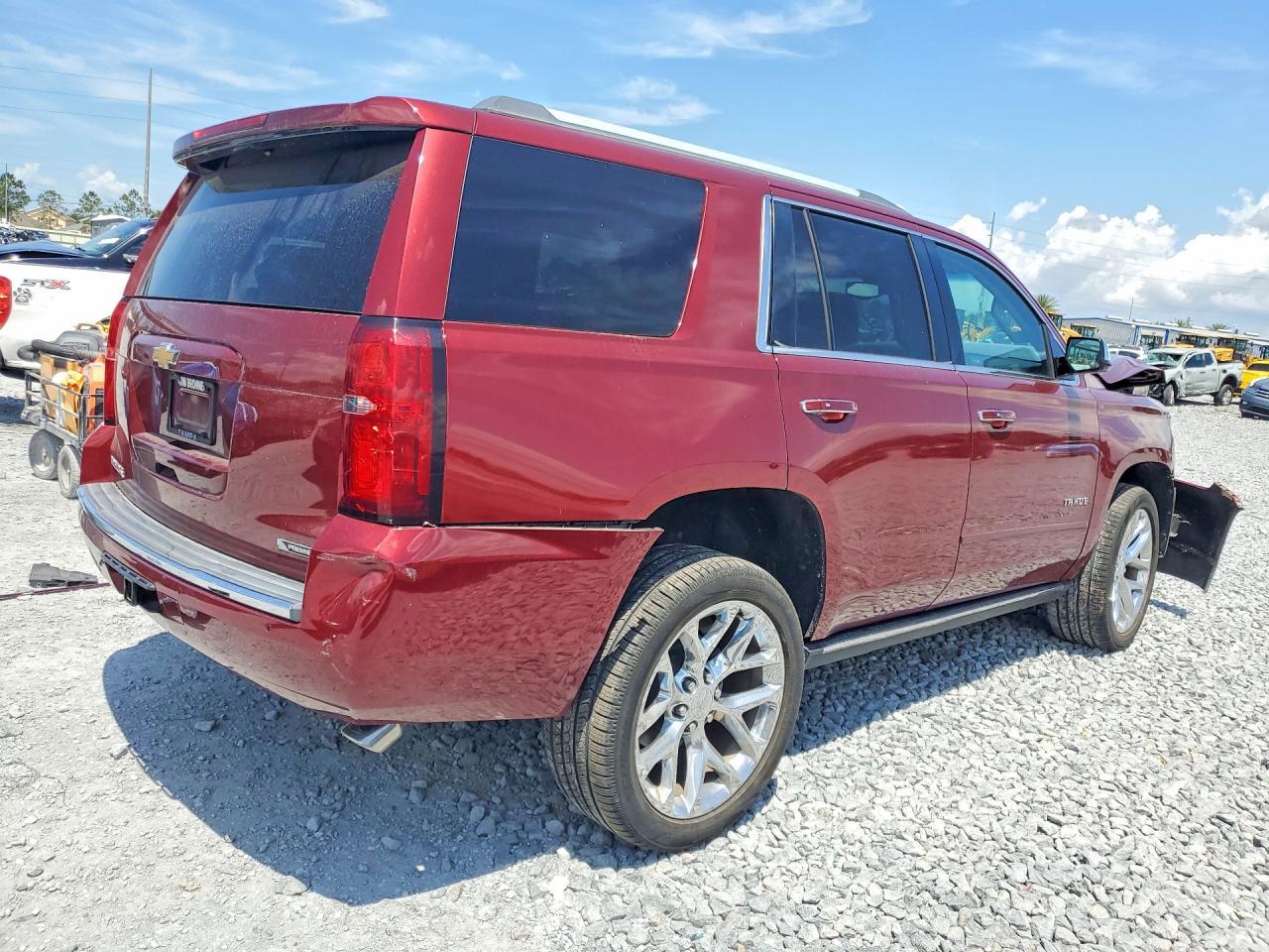 2018 Chevrolet Tahoe C1500 Premier - zdjęcie 3