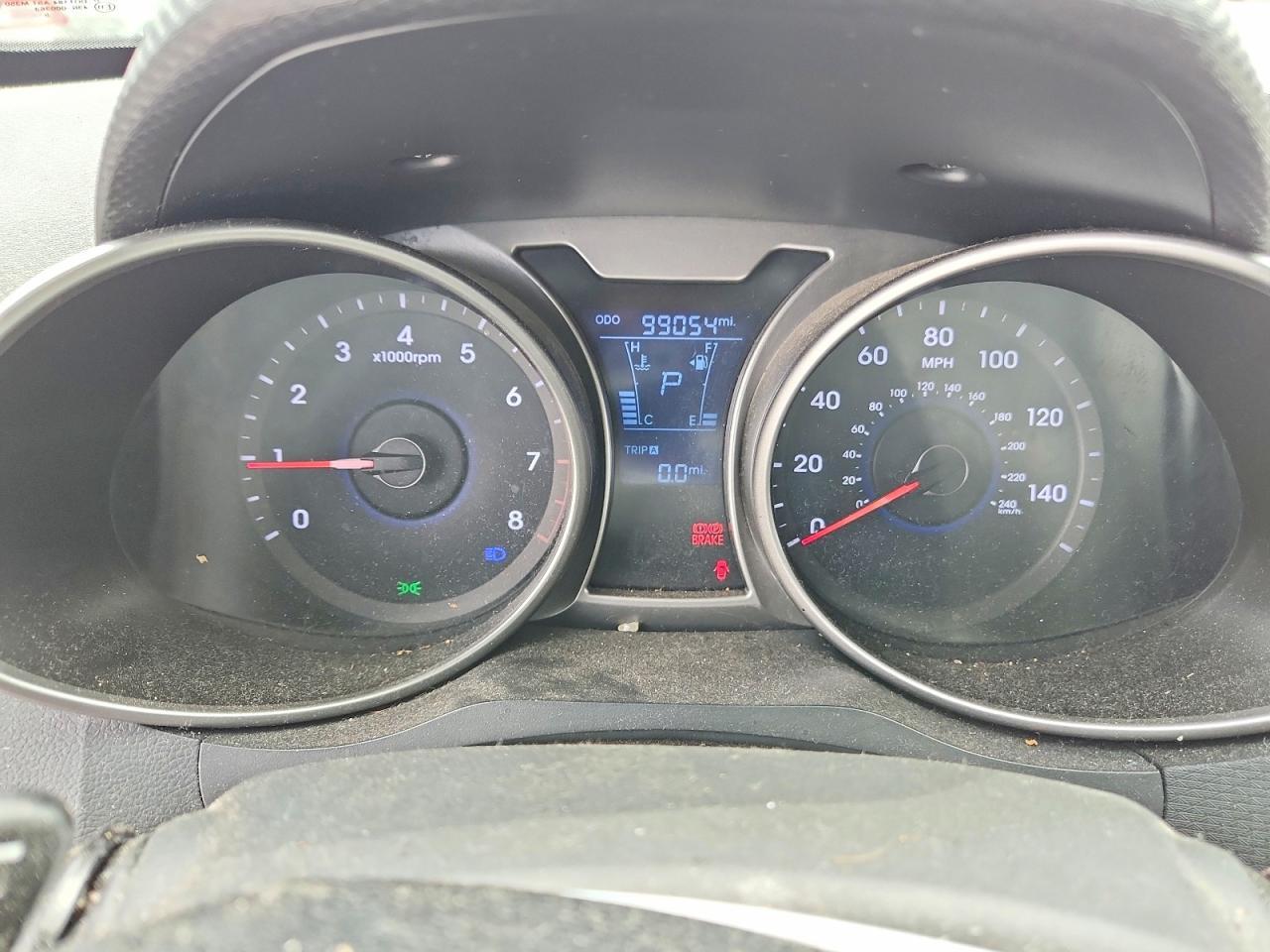 2016 Hyundai Veloster Base - zdjęcie 9