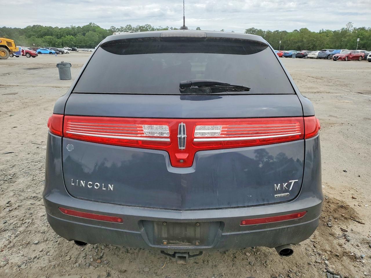 2014 Lincoln Mkt - zdjęcie 6