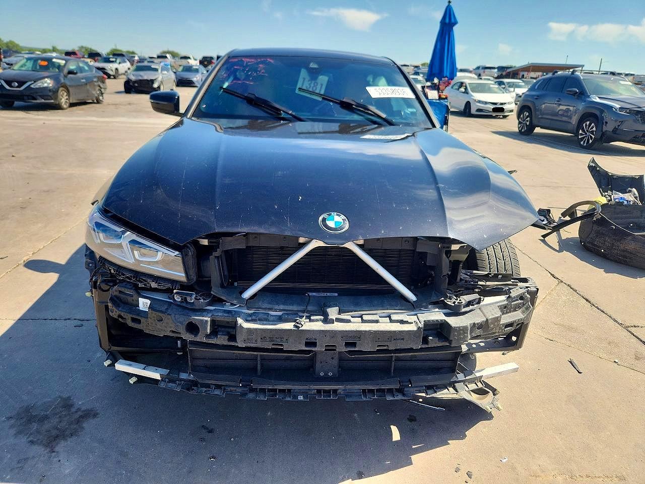2024 BMW 330I - zdjęcie 5