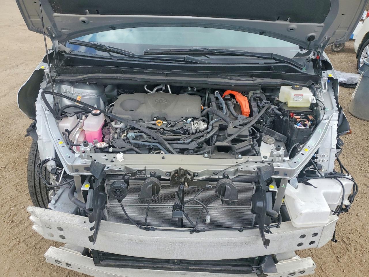 2025 Toyota Sienna Le - zdjęcie 12