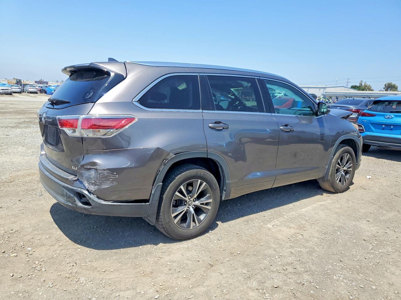 2016 Toyota Highlander Xle - zdjęcie 3