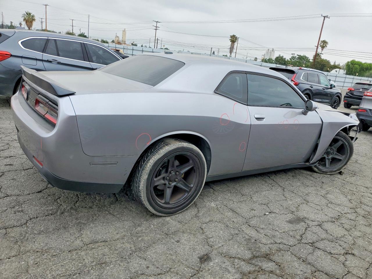 2015 Dodge Challenger Sxt - zdjęcie 3