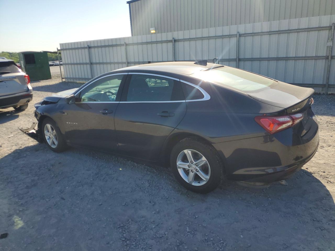 2022 Chevrolet Malibu Lt - zdjęcie 2