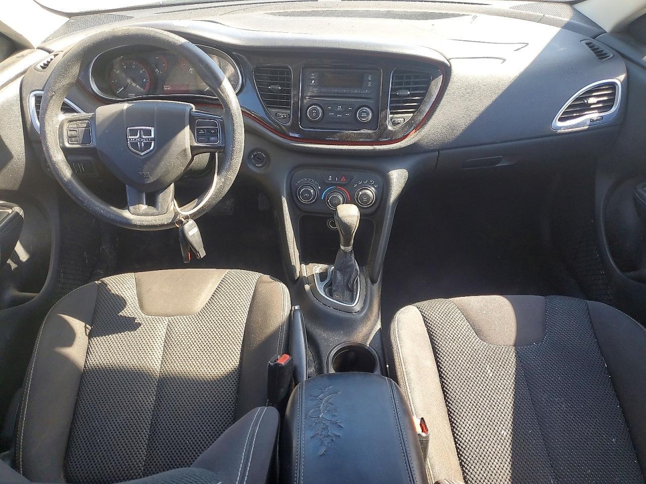 2015 Dodge Dart Sxt - zdjęcie 8