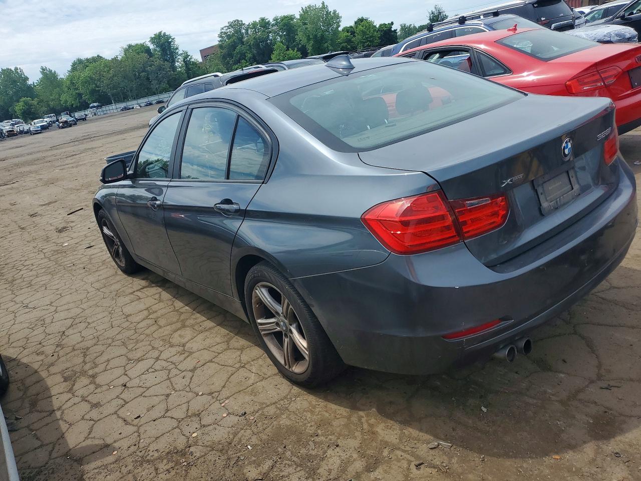 2015 BMW 3 Series - zdjęcie 2