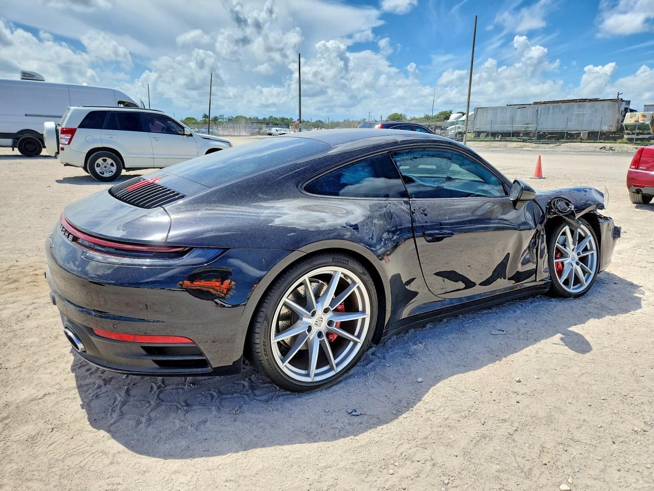 2022 Porsche 911 Carrera S/Carrera 4S/Carrera G - zdjęcie 3