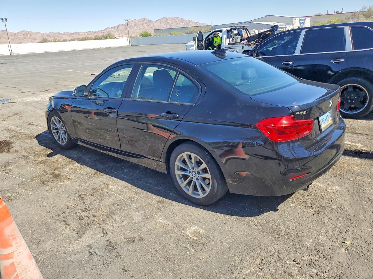 2018 BMW 320 I - zdjęcie 2