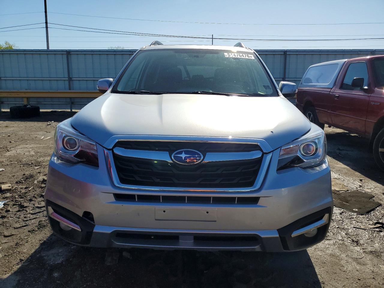 2017 Subaru Forester 2.5I Touring - zdjęcie 5