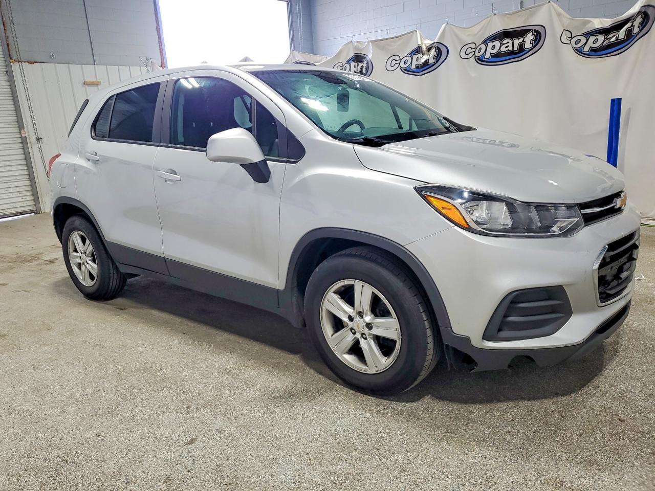 2020 Chevrolet Trax Ls - zdjęcie 4
