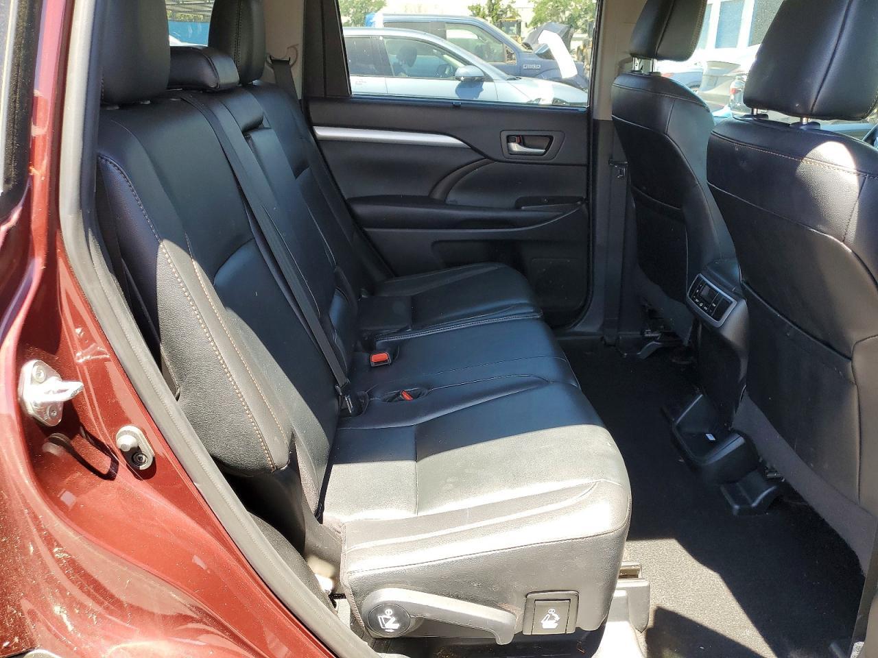 2019 Toyota Highlander Xle - zdjęcie 11