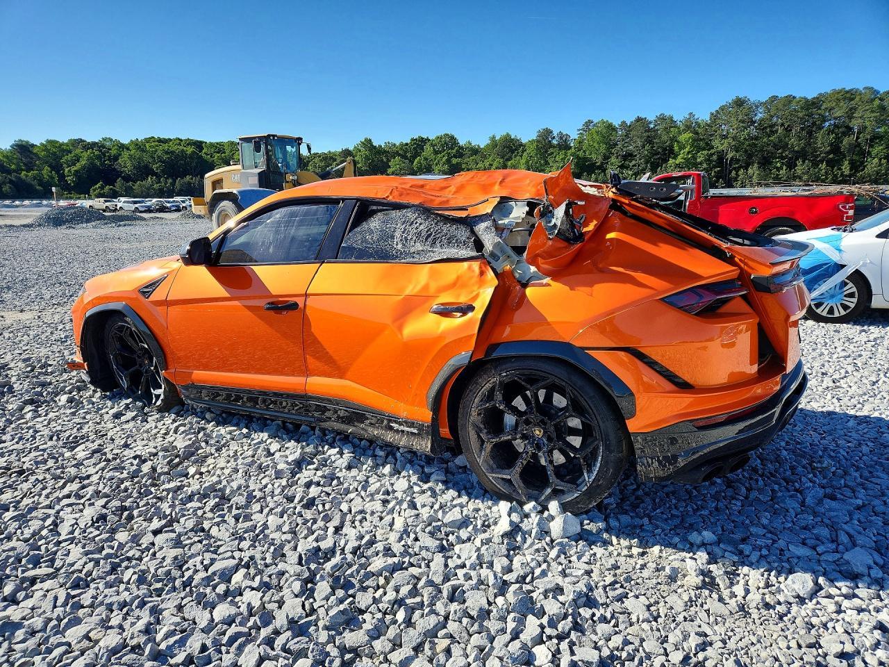 2024 Lamborghini Urus Performante - zdjęcie 2