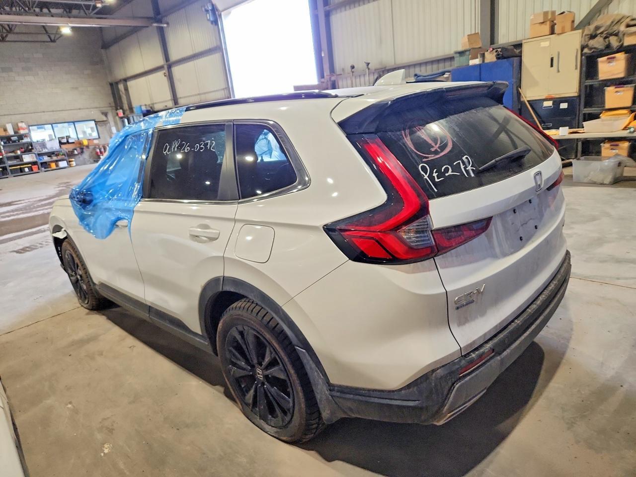 2025 Honda Cr-V Sport Touring - zdjęcie 2