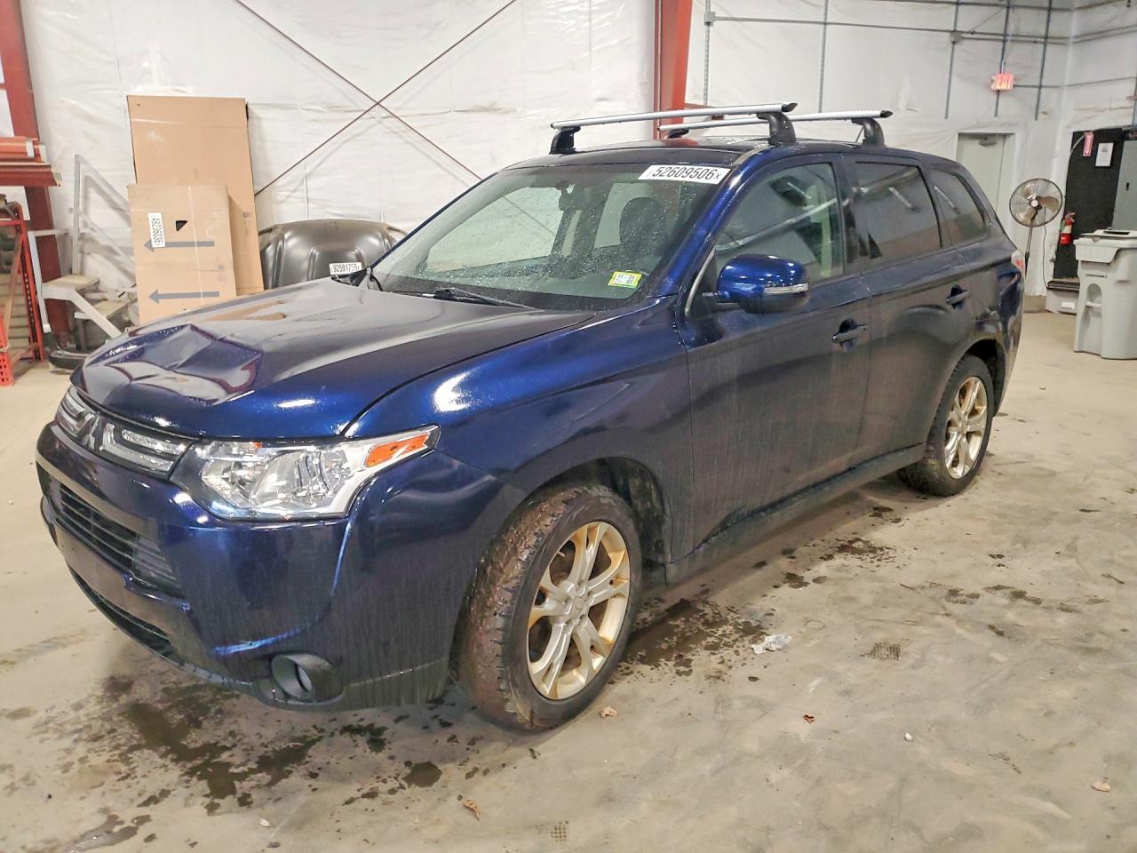 2014 Mitsubishi Outlander Se - zdjęcie główne
