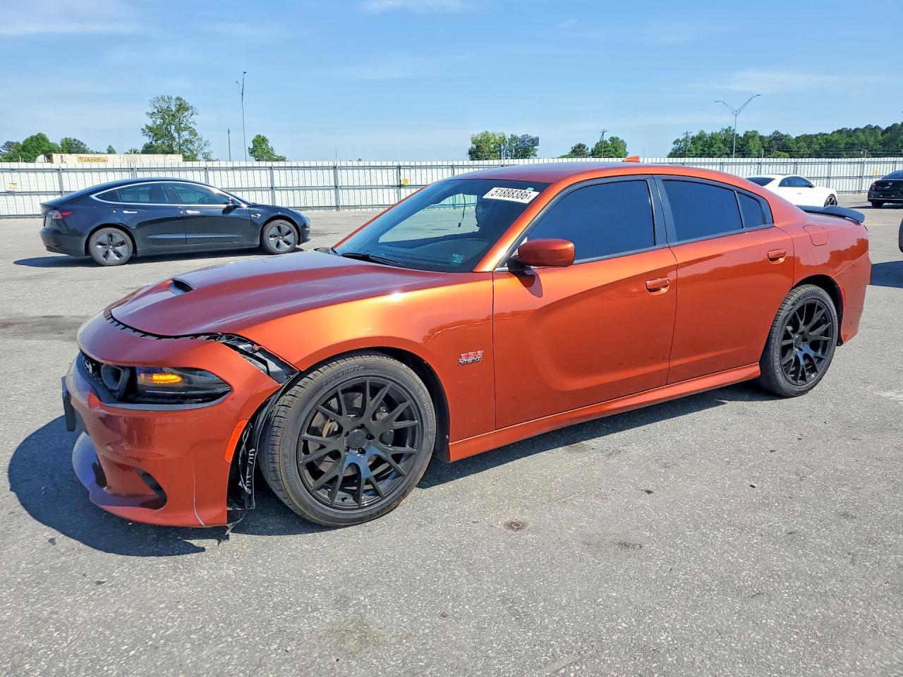 2020 Dodge Charger Scat Pack - zdjęcie główne