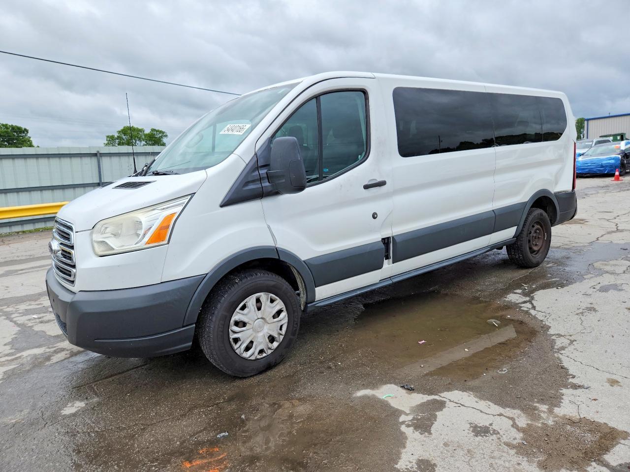 2015 Ford Transit T-350 - zdjęcie główne