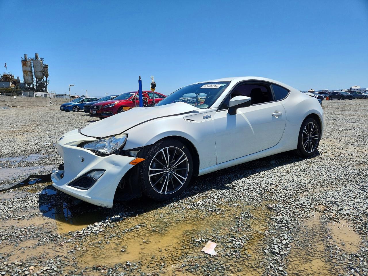 2016 Toyota Scion - zdjęcie główne