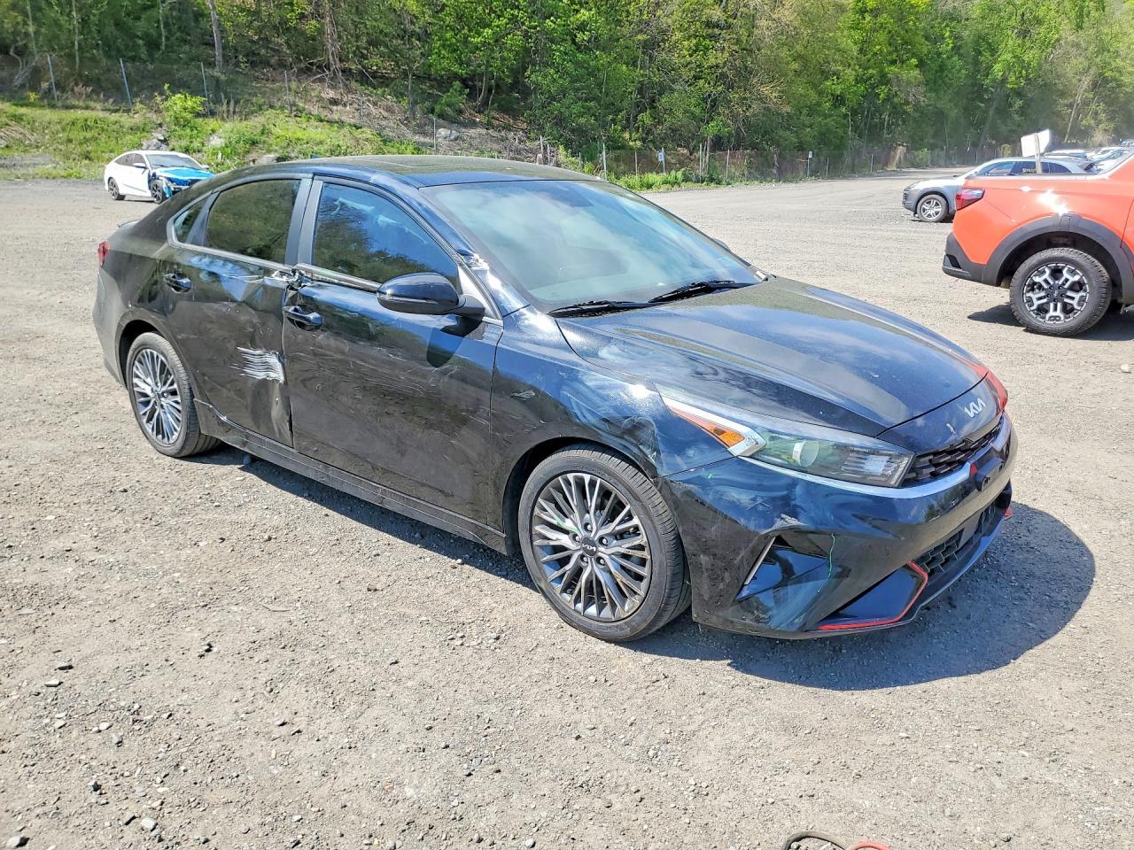 2022 Kia Forte Gt Line - zdjęcie 4